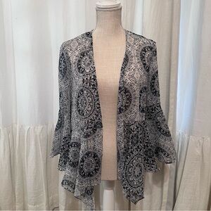 Beautiful navy and white sheer boho Paisley Kimono with bell sleeves.